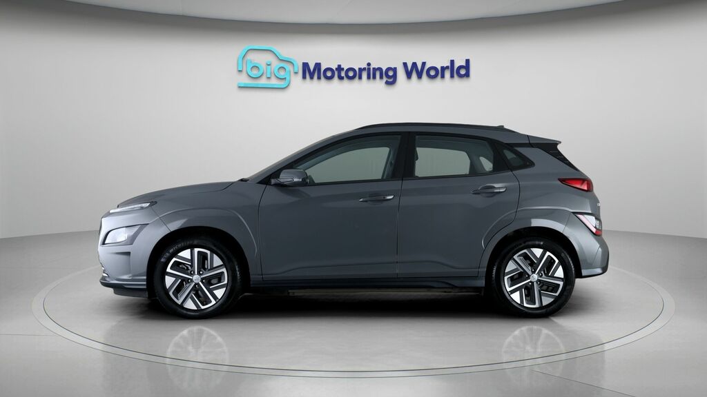 Hyundai Kona Se Connect BC73VNZ Grey #4