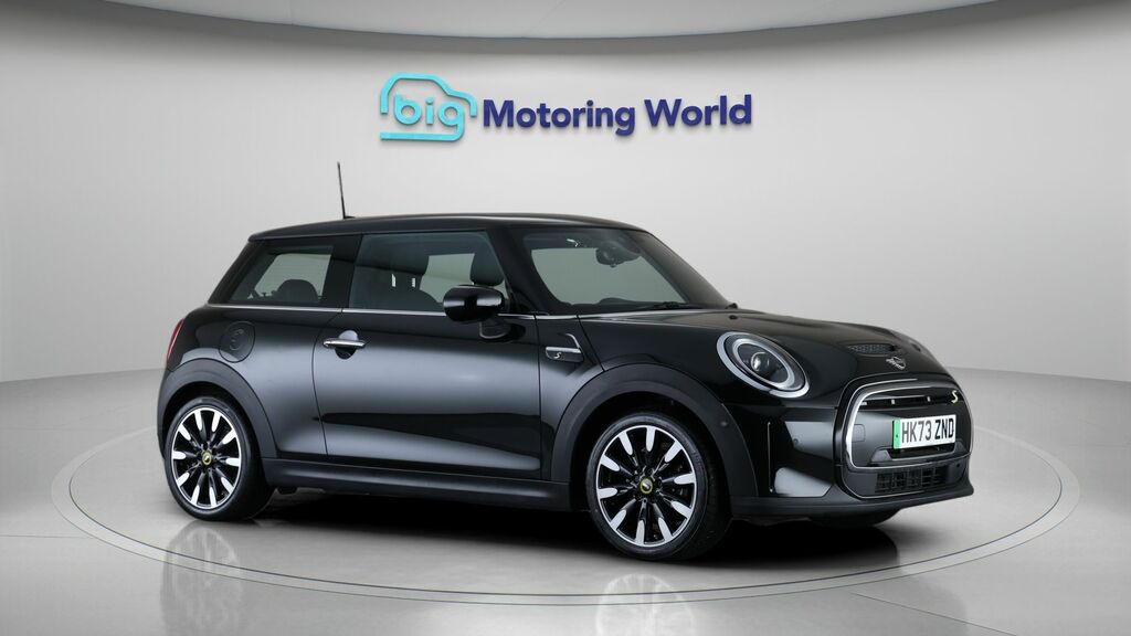 Mini Electric Level 3 Black