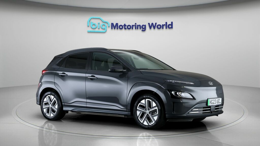 Hyundai Kona Premium Grey