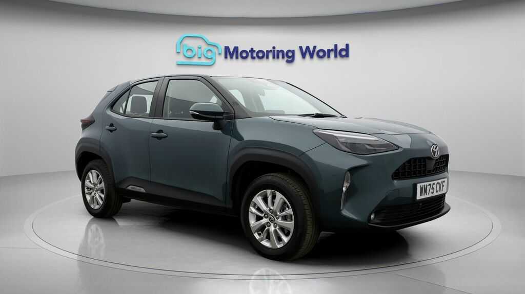 Toyota Yaris Cross Icon Green