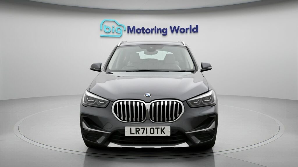 BMW X1 Xline Grey #2