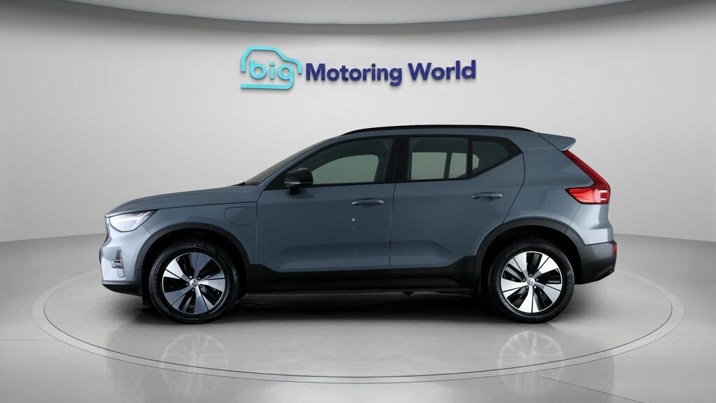 Volvo XC40 Plus WG23YRY Grey #4