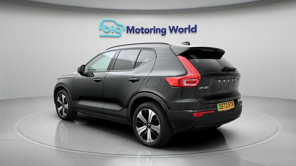 Volvo XC40 Plus DE72ETK Black #5