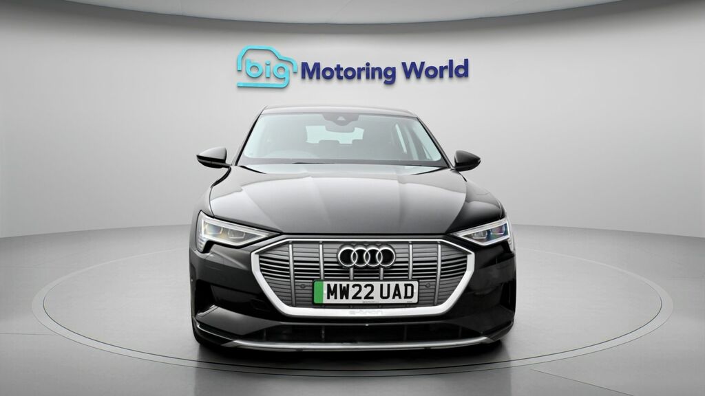 Audi E-tron Technik Black #2