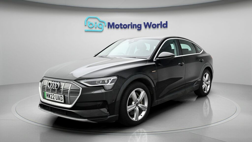 Audi E-tron Technik Black #3