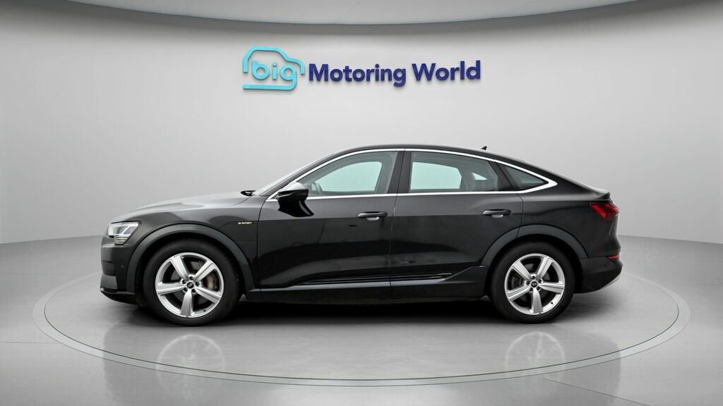 Audi E-tron Technik Black #4