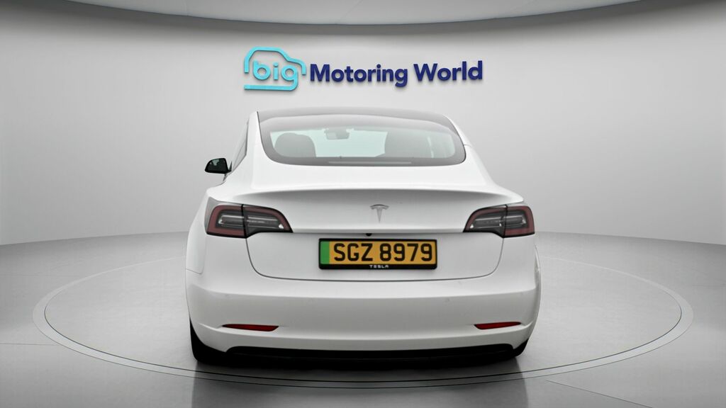 Tesla Model 3 Standard Range Plus SGZ8979 White #6
