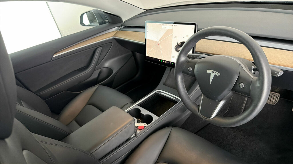 Tesla Model 3 Long Range Grey