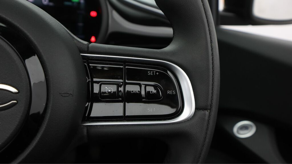 Fiat 500E C La Prima Black #22
