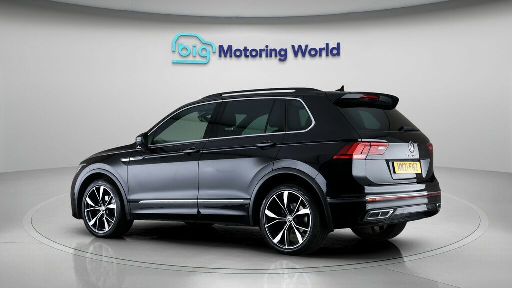 Volkswagen Tiguan R-line MW21FNZ Black #5