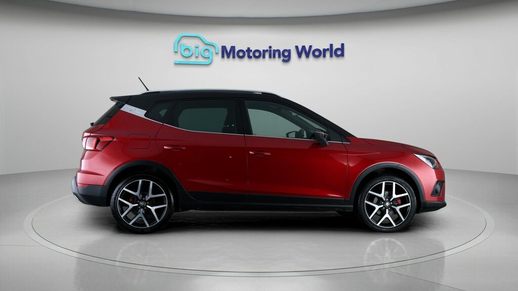 Seat Arona Seat Arona Fr Sport 1.0 Tsi 110 7-Speed Dsg Black #8