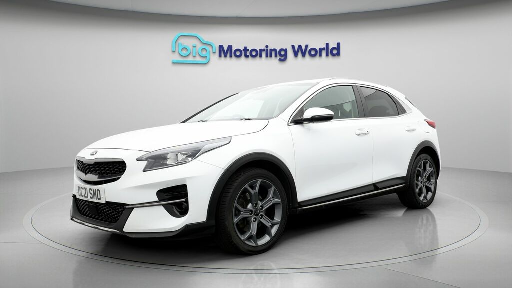Kia Xceed 3 White #3