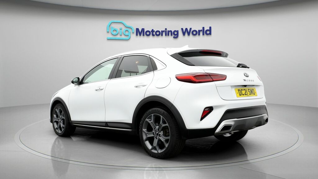 Kia Xceed 3 White #5