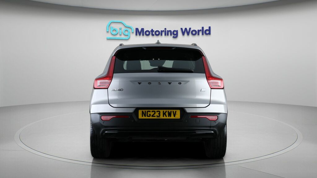 Volvo XC40 Plus NG23KWV Silver #6