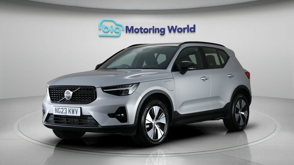 Volvo XC40 Plus NG23KWV Silver #3