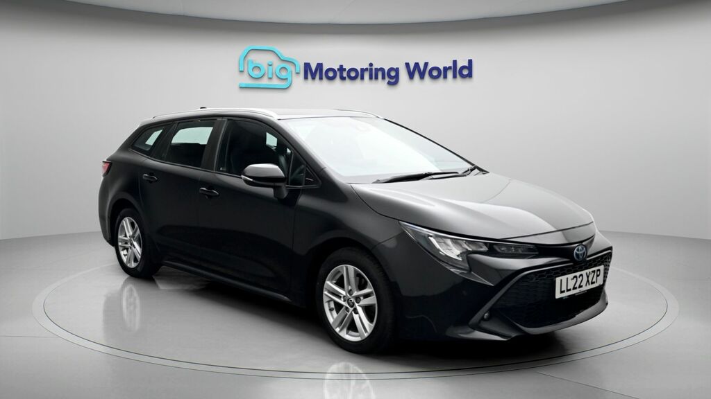 Toyota Corolla Icon Tech Black