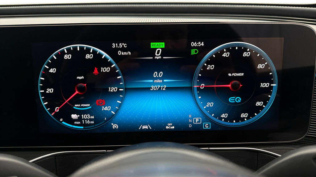 Mercedes-Benz EQC 400 300Kw Amg Line Premium 80Kwh 2023 Grey #24