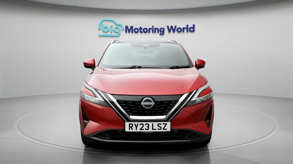 Nissan Qashqai Tekna RY23LSZ Red #2