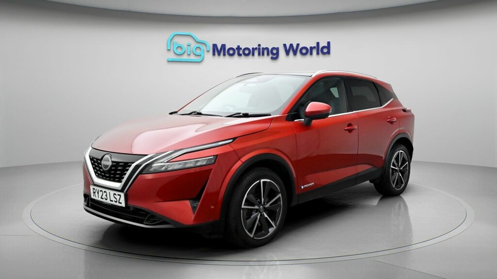 Nissan Qashqai Tekna RY23LSZ Red #3
