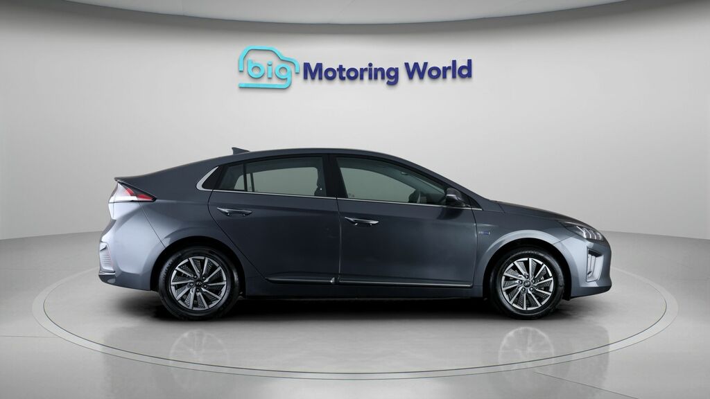 Hyundai Ioniq 1.6 H-gdi 8.9Kwh Premium Dct Euro 6 Ss White #8