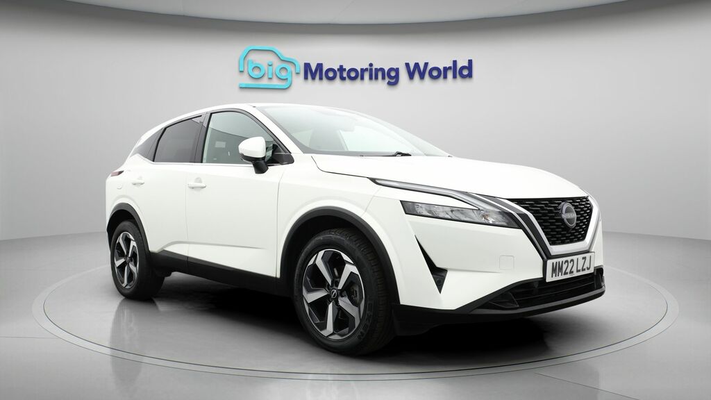 Nissan Qashqai N-connecta White
