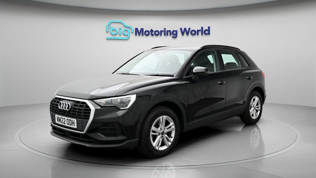Audi Q3 Technik Black #3