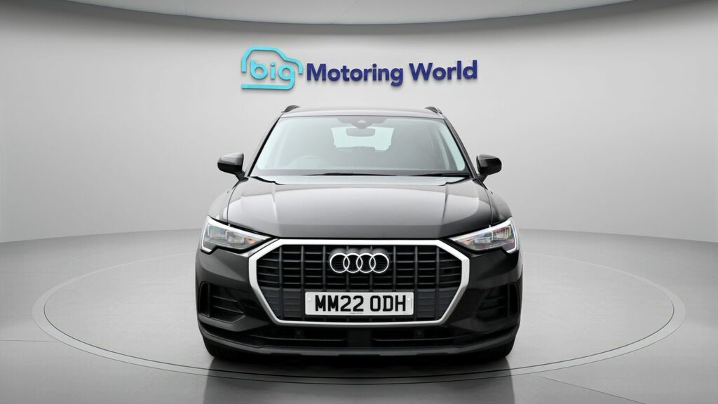 Audi Q3 Technik Black #2
