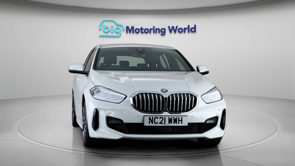 BMW 1 Series M Sport NC21WWH White #2