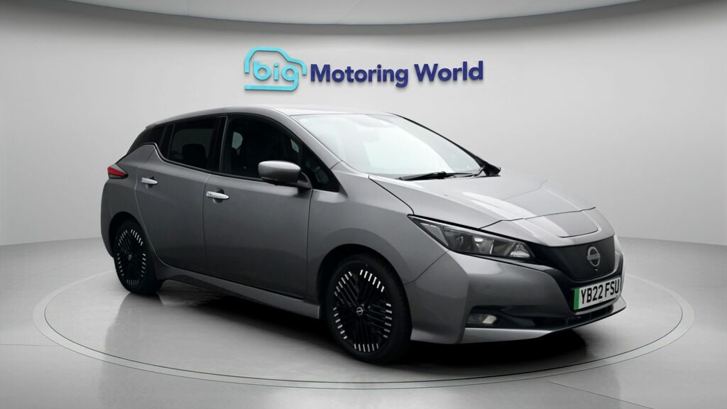 Nissan Leaf N-connecta Grey