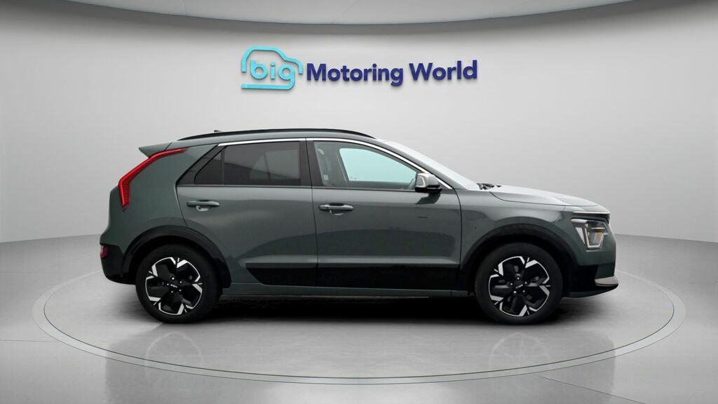 Kia Niro Kia Niro 1.6H Gdi 3 Suv Hybrid Dct Euro Green #8