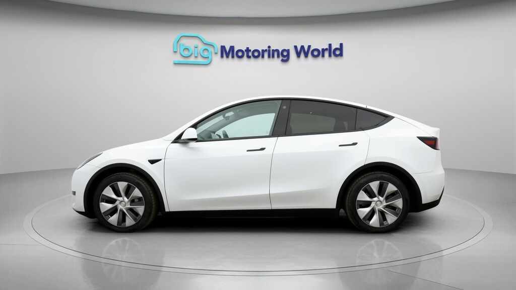 Tesla Model Y Y Model Y Rwd WM23BHV White #4