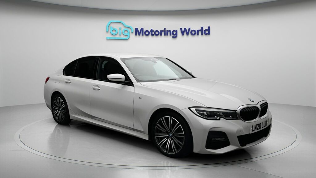BMW 3 Series M Sport White