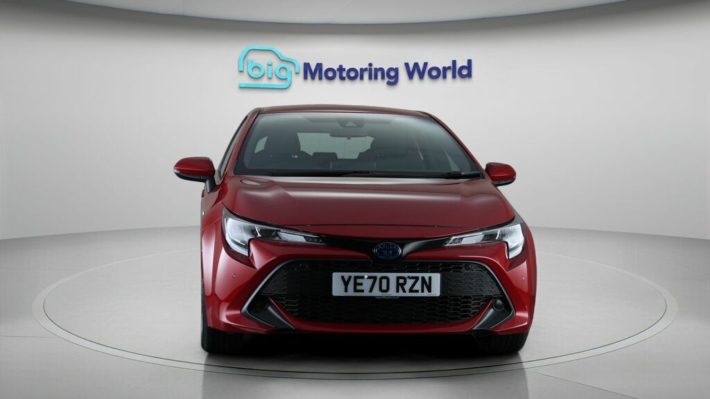 Toyota Corolla Icon Tech YE70RZN Red #2