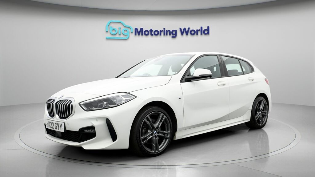 BMW 1 Series M Sport HK22GYY White #3