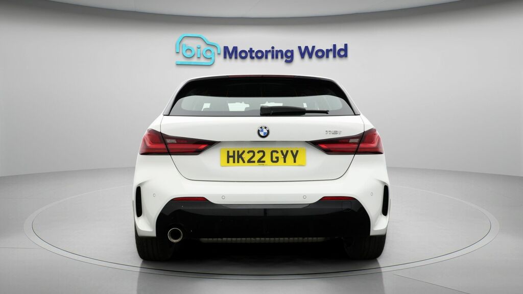 BMW 1 Series M Sport HK22GYY White #6