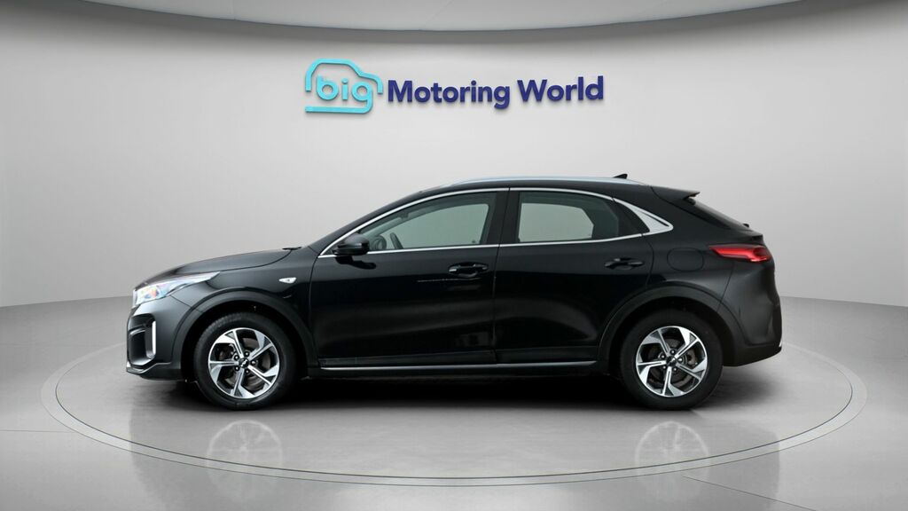 Kia Xceed 2 Black #4