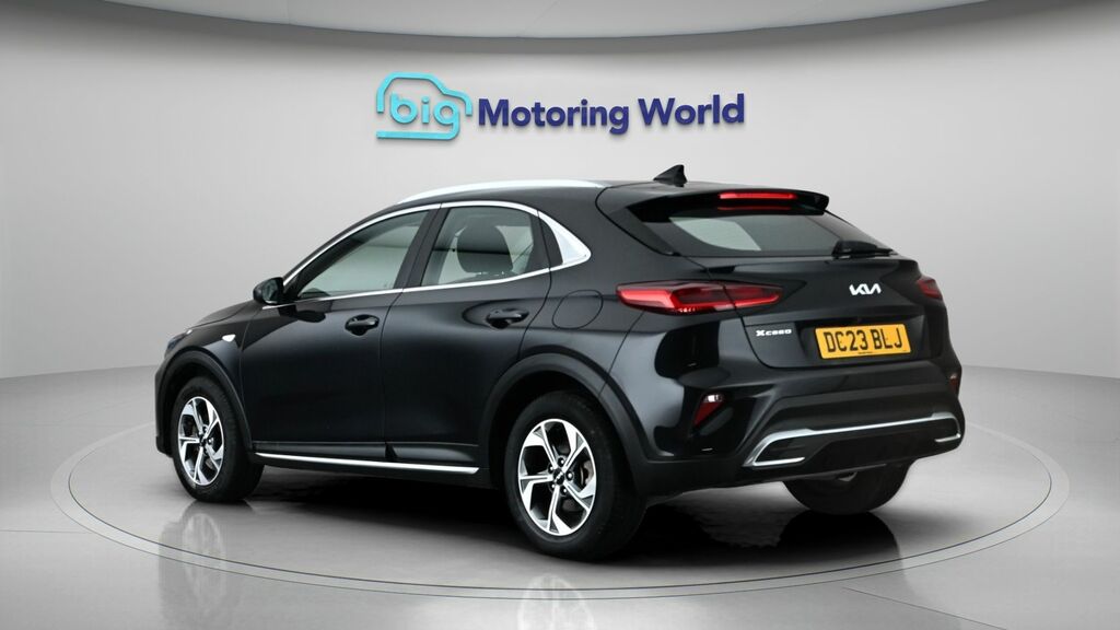 Kia Xceed 2 Black #5