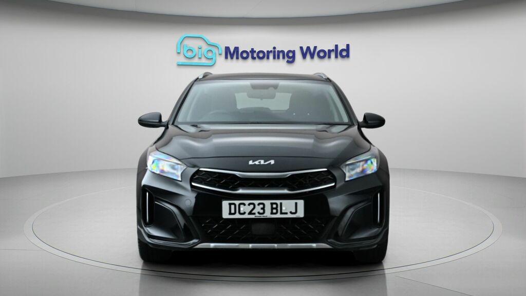 Kia Xceed 2 Black #2