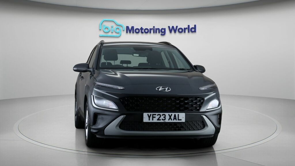 Hyundai Kona Se Connect Grey #2