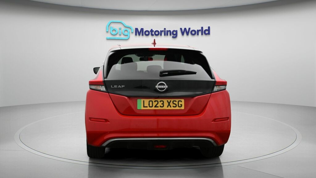 Nissan Leaf N-connecta LO23XSG Red #6