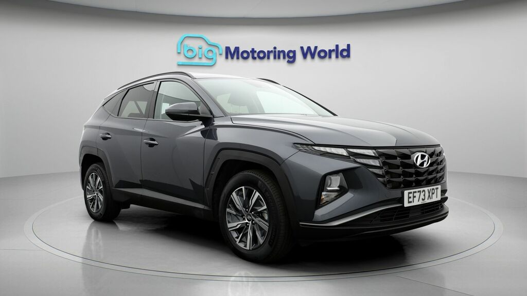 Hyundai Tucson Se Connect Grey