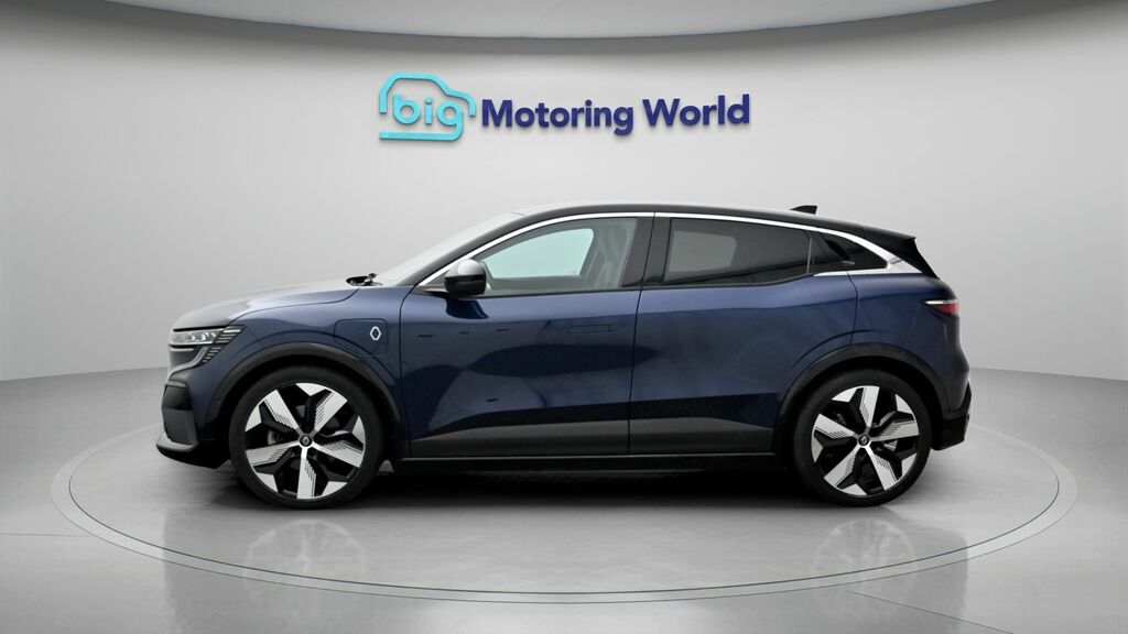 Renault Megane E-Tech Techno Black #4