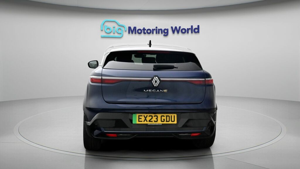 Renault Megane E-Tech Techno Black #6