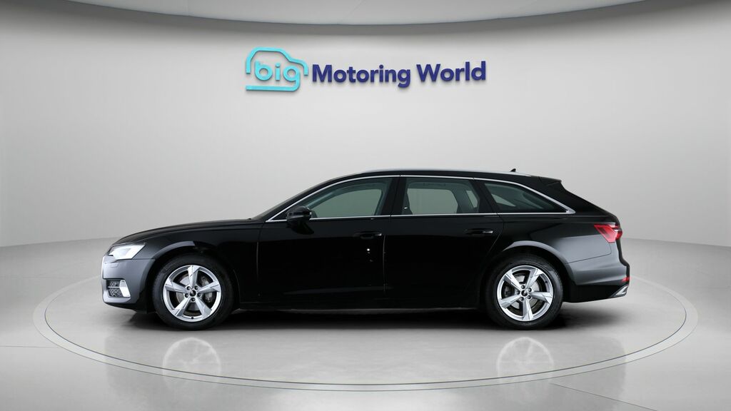 Audi A6 Avant Sport Black #4