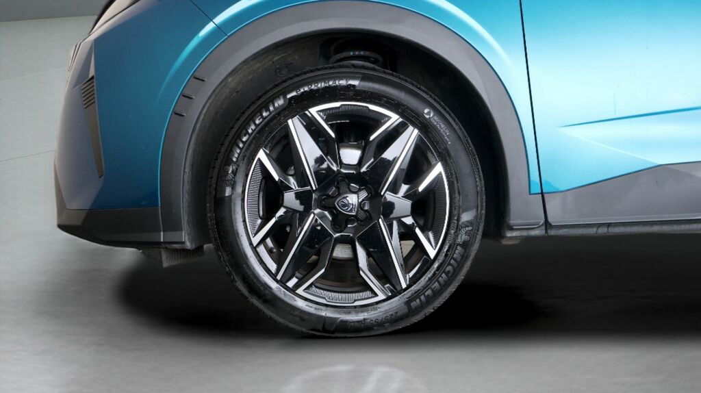 Peugeot 3008 73Kwh Gt Suv 210 Ps Blue #17