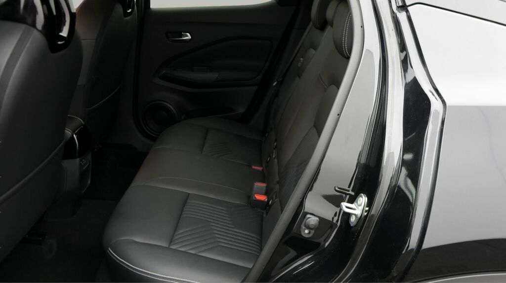 Nissan Juke 1.6 N-connecta Suv Hybrid Euro 6 Black #16