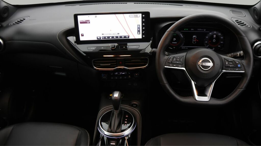 Nissan Juke 1.6 N-connecta Suv Hybrid Euro 6 Black #13