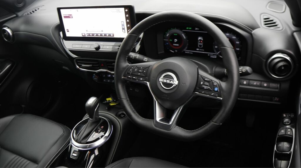 Nissan Juke 1.6 N-connecta Suv Hybrid Euro 6 Black #9