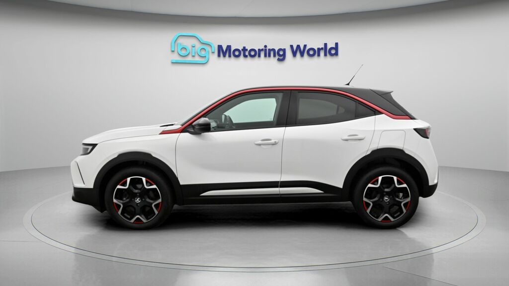 Vauxhall Mokka-e Gs White #4