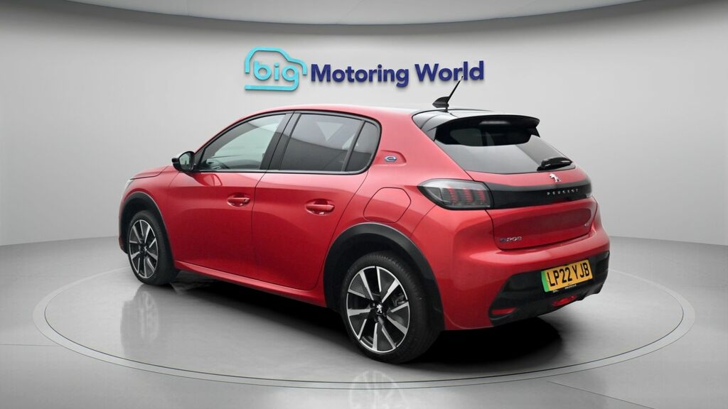 Peugeot e-208 Gt Red #5
